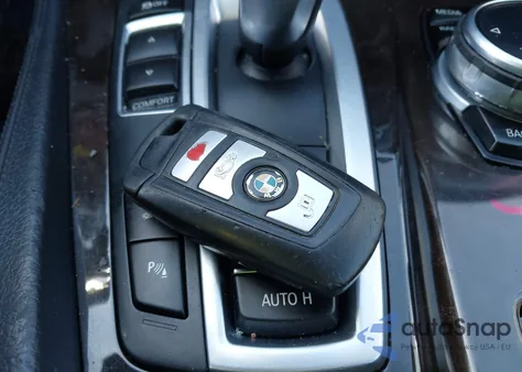 2014 BMW 528I xDrive из США, поврежденный, VIN WBA5A7C59ED620040